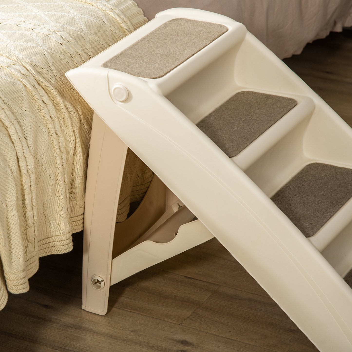 Puppy Steps for Bed, Foldable with Non-Slip Mats 62 x 38 x 49.5cm - Beige