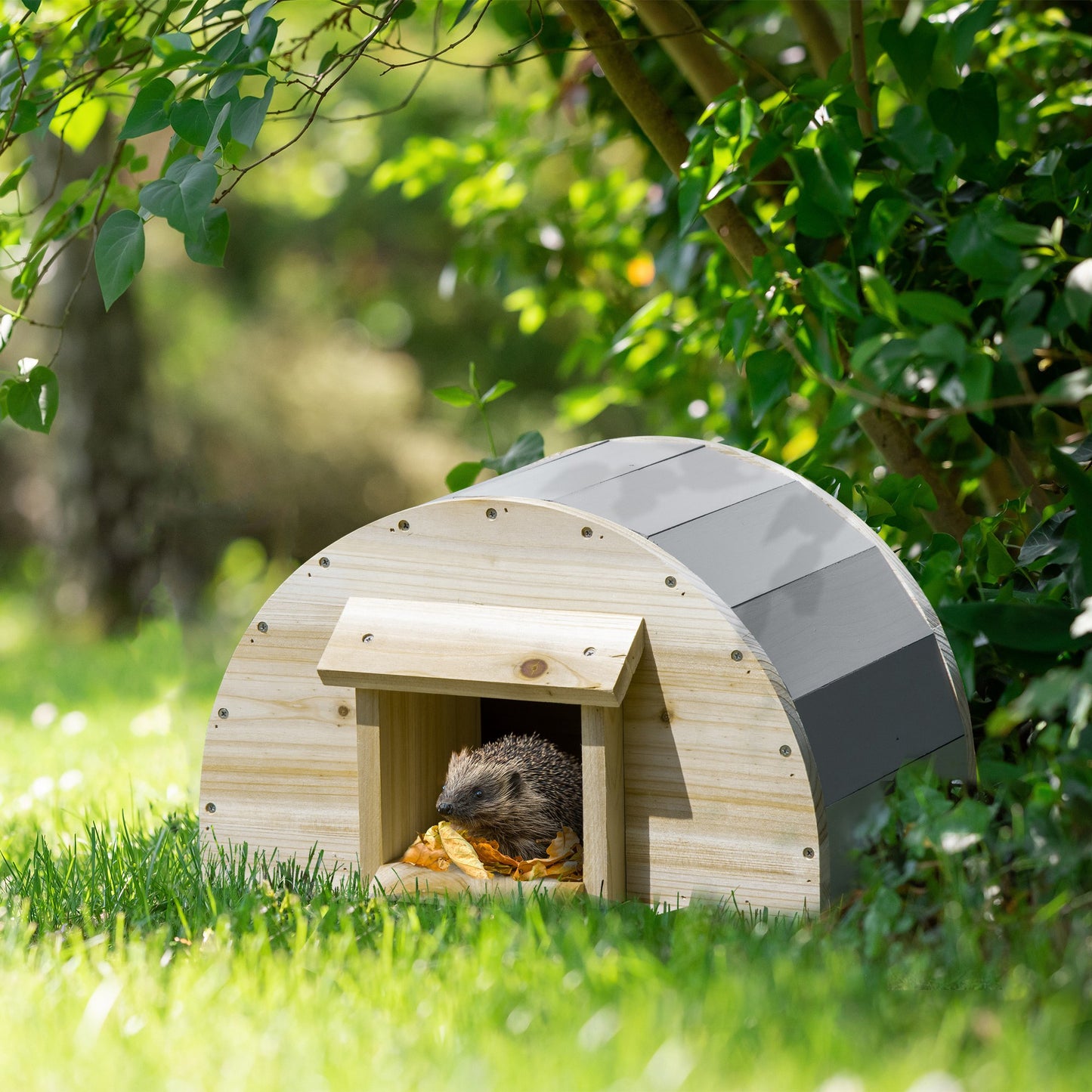 PawHut Hedgehog Home, Wooden, Small Animal Shelter Hibernation Home, with 2 Doors, for Garden, 40 x 30.2 x 23.5 cm, Natural 