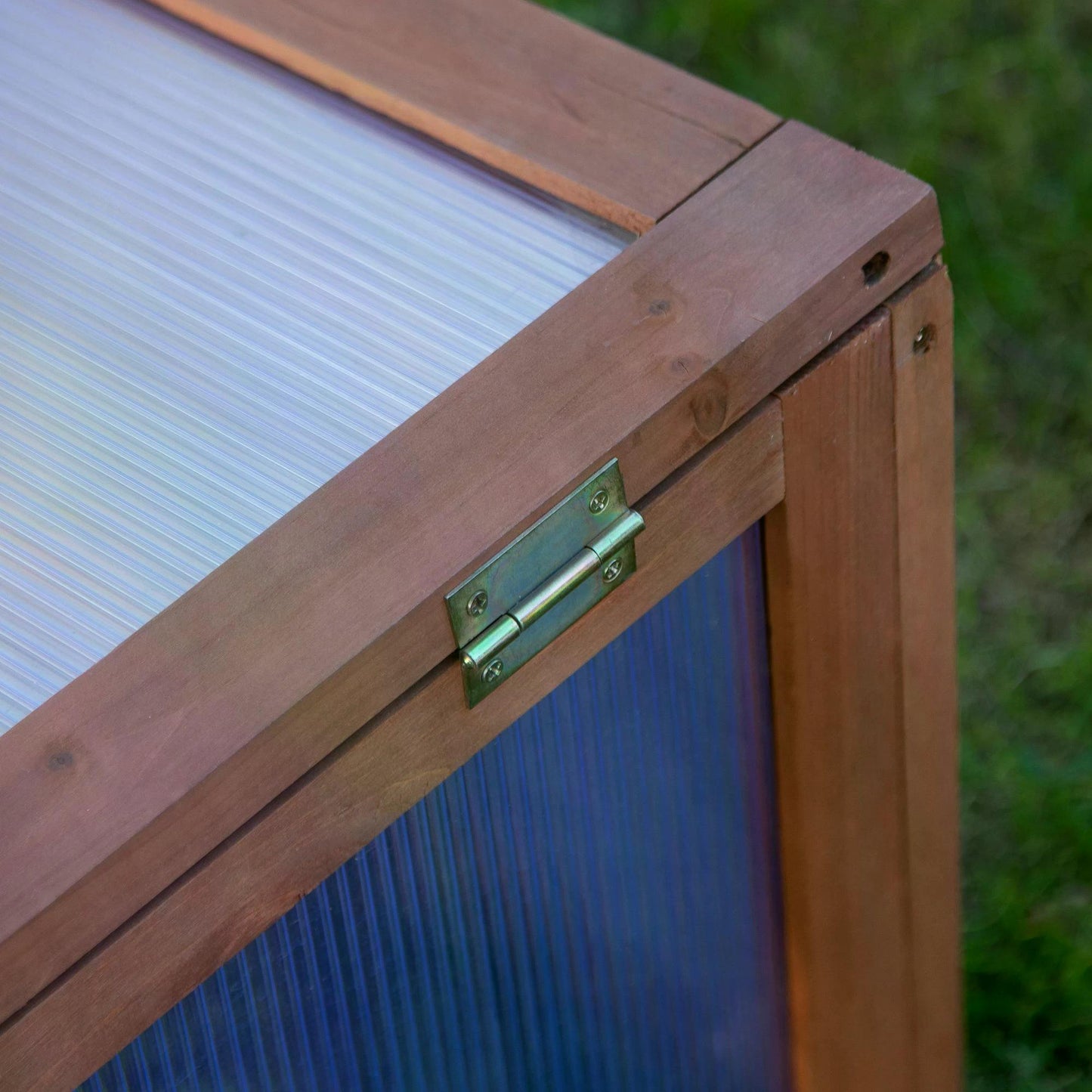 Square Wooden Greenhouse for Plants Outdoor with Openable & Tilted Top Cover, PC Board, Brown, 100 x 65 x 40cm