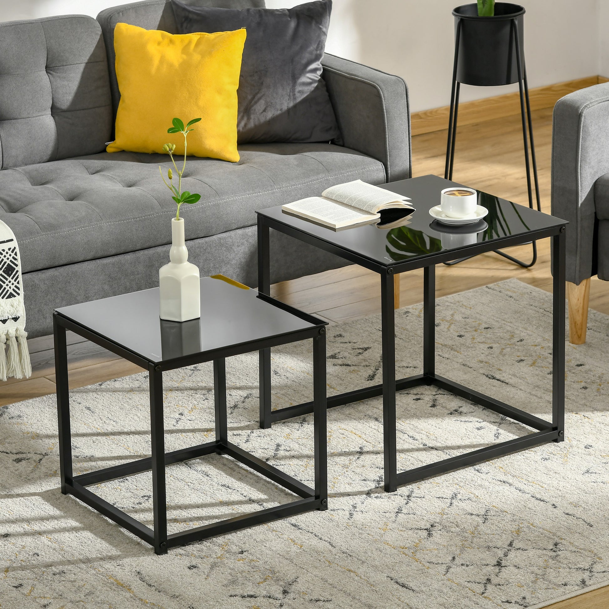 HOMCOM Nesting Tables Side Table, Modern Bedside Tables w/ Tempered Glass Desktop for Living Room Bedroom Office Black 