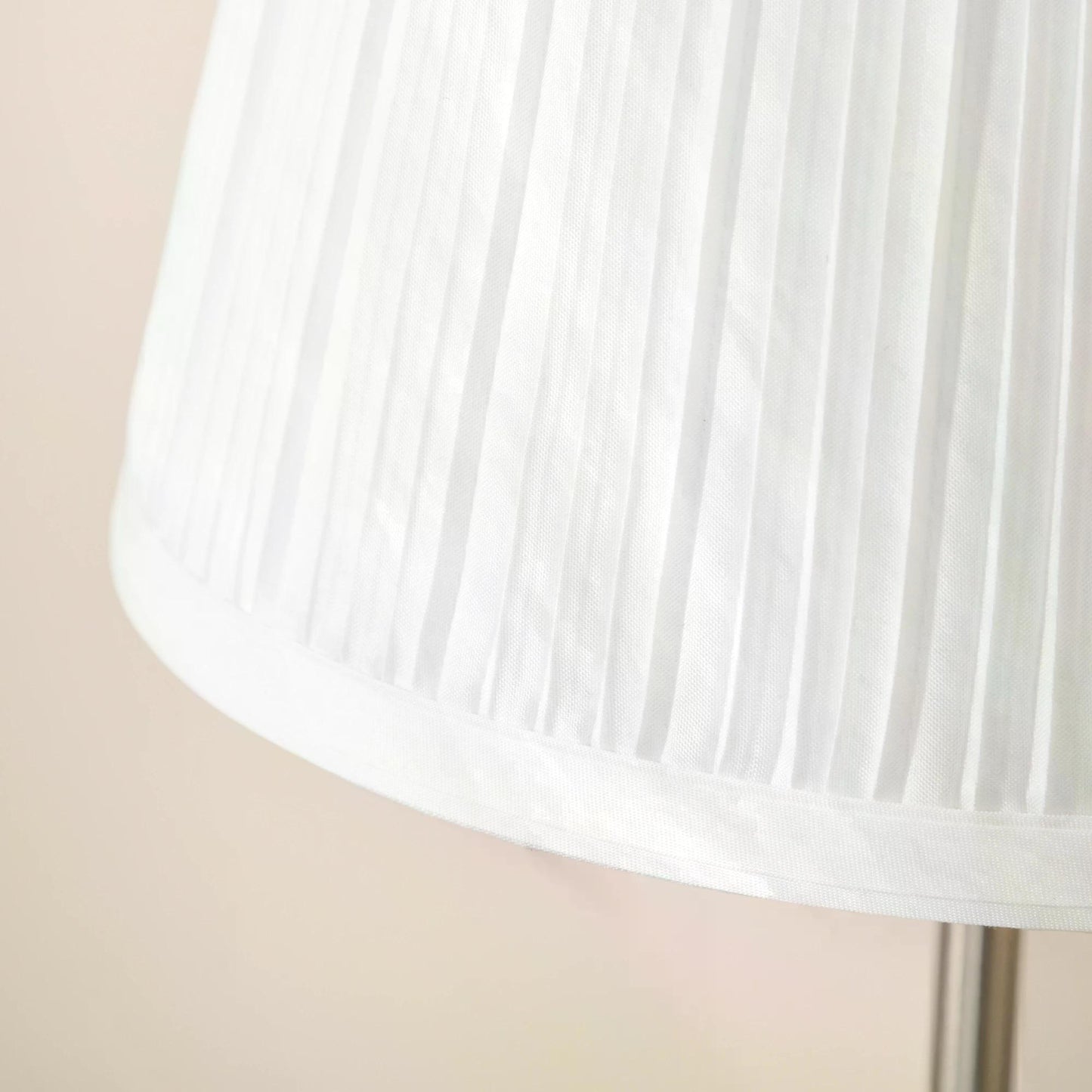 Bed Side Lamp,  Modern Table Lamp, Bedside Lamp with Pleated Fabric Lampshade and Metal Base, Home Lighting White and Silver